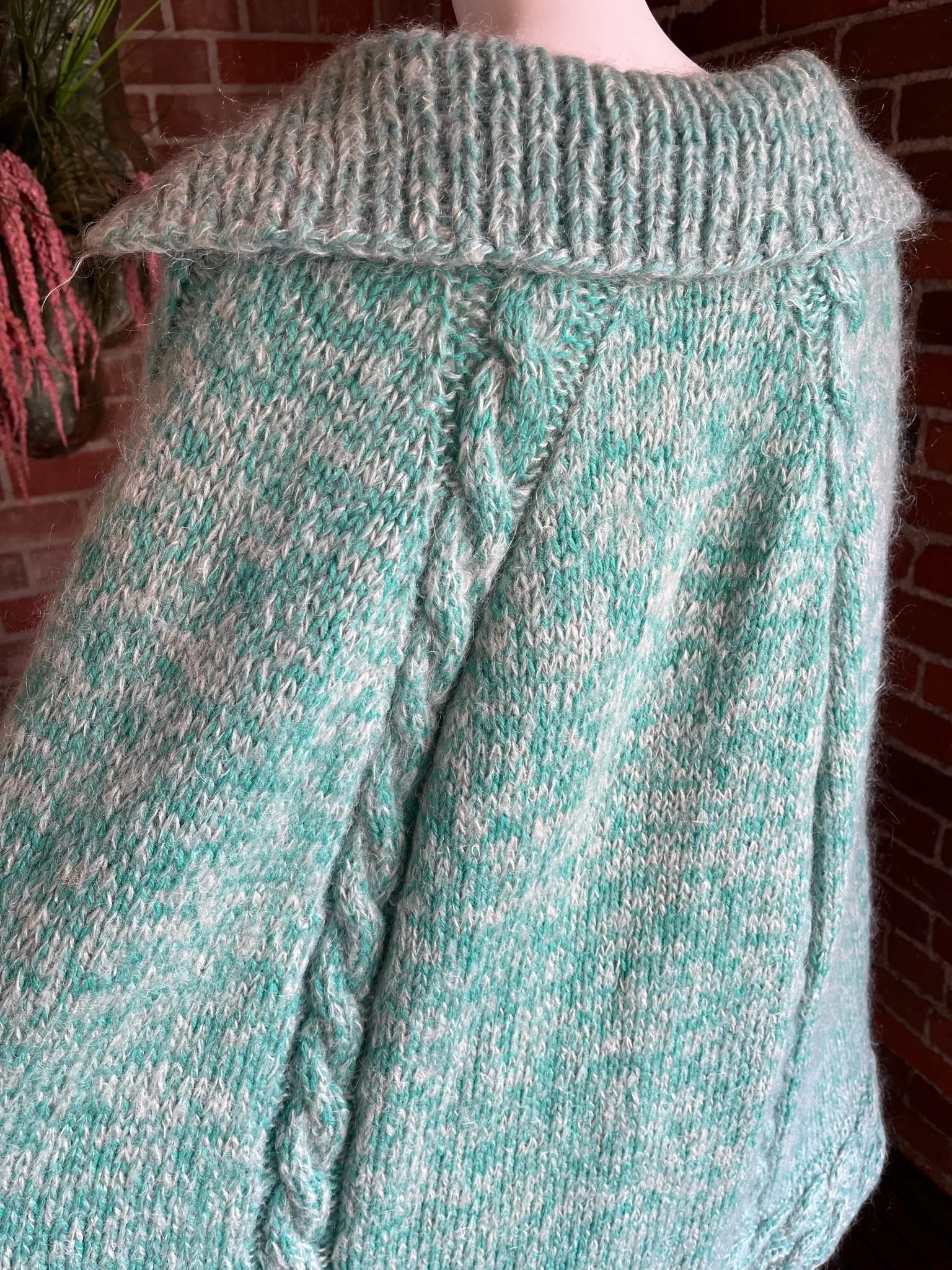 1960s Turquoise Cable Knit Cape