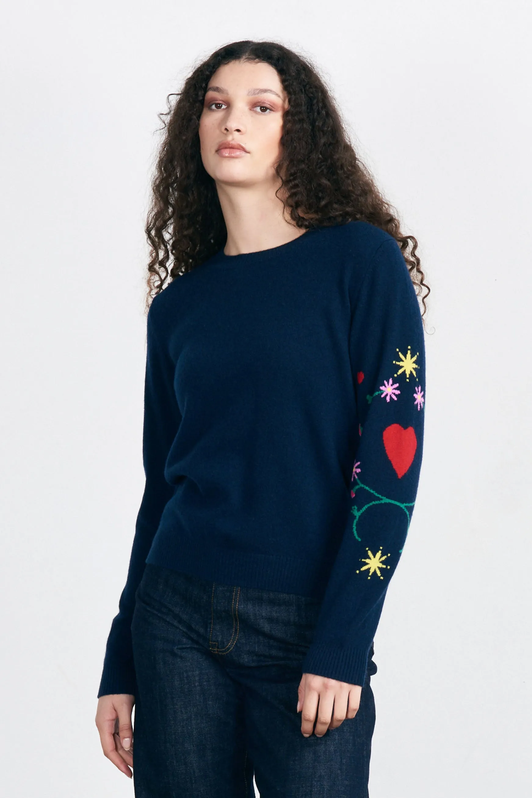 Cashmere Folklore Crew in Navy