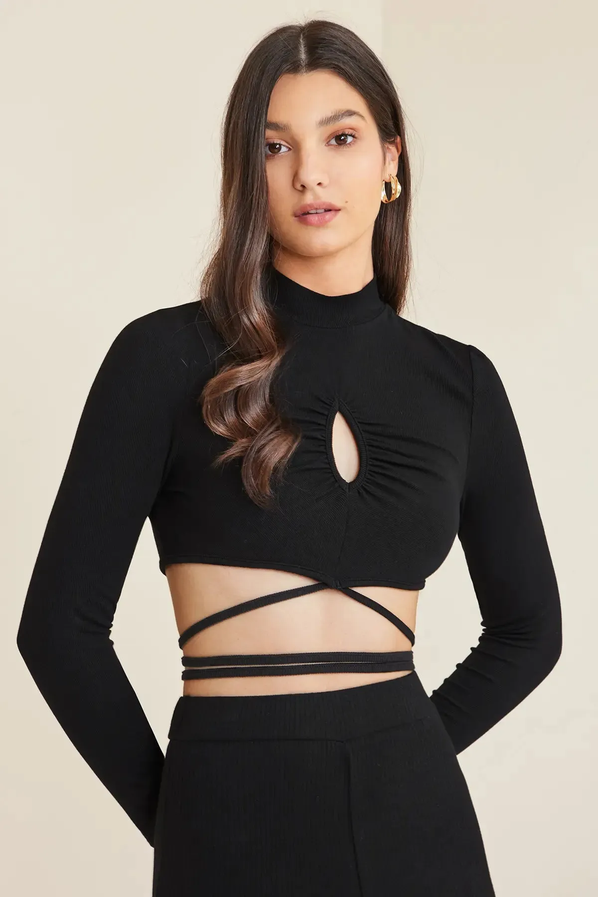 Cut Out Ruched Tie Waist Crop Top