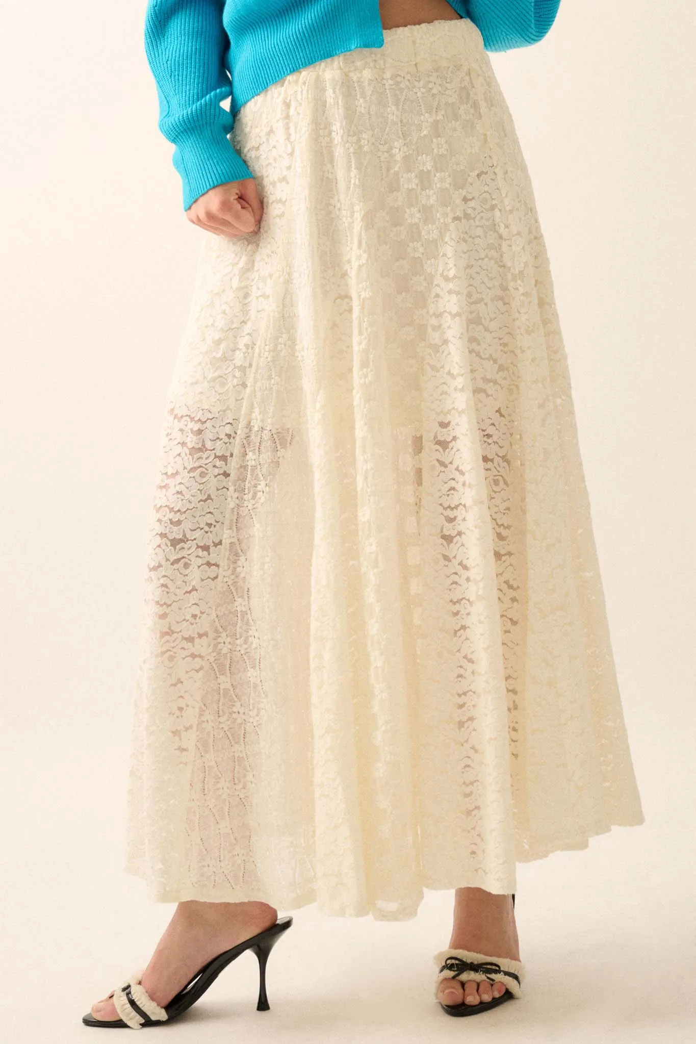 Delicate Beauty Floral Lace Paneled Maxi Skirt