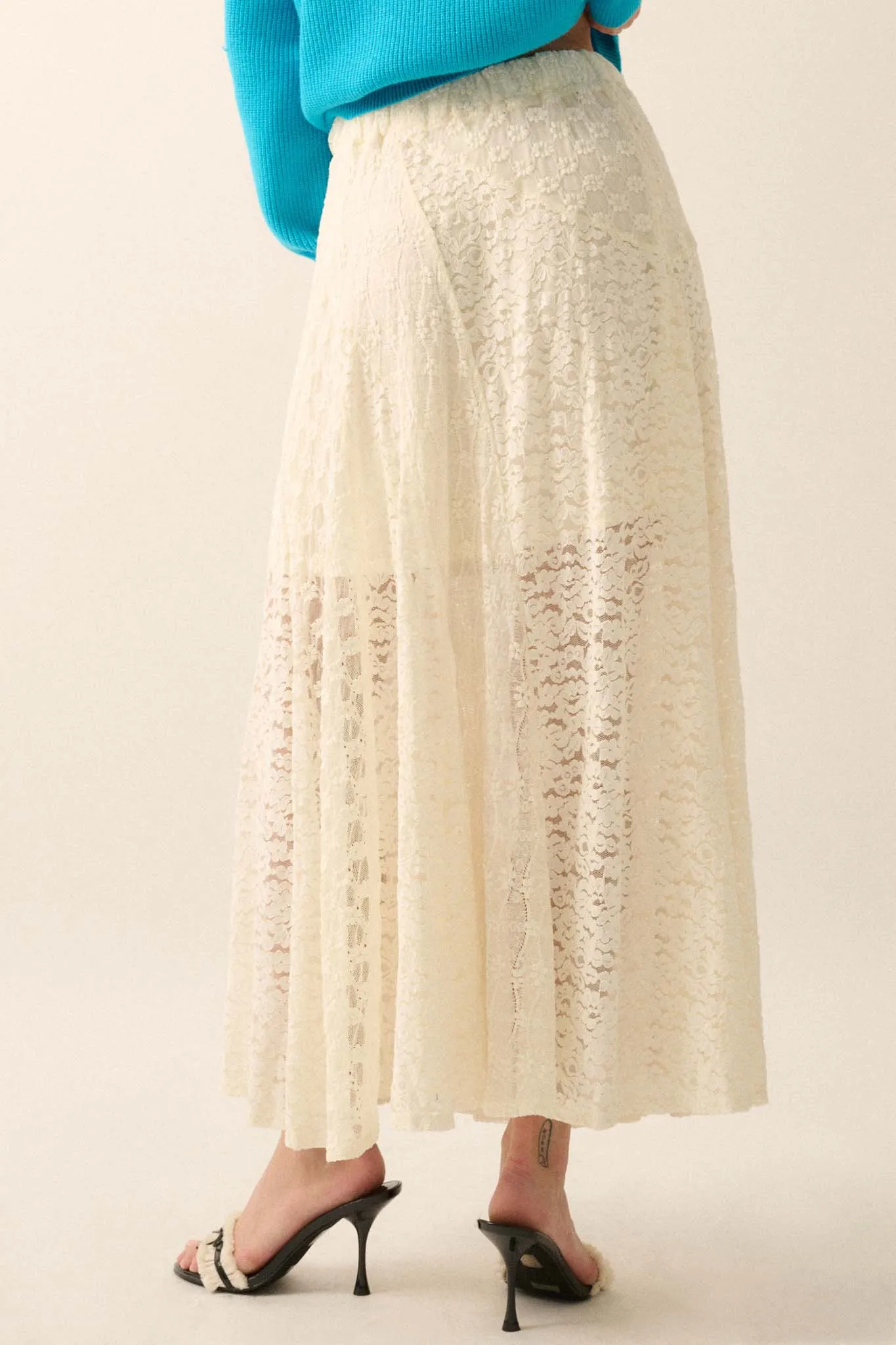 Delicate Beauty Floral Lace Paneled Maxi Skirt