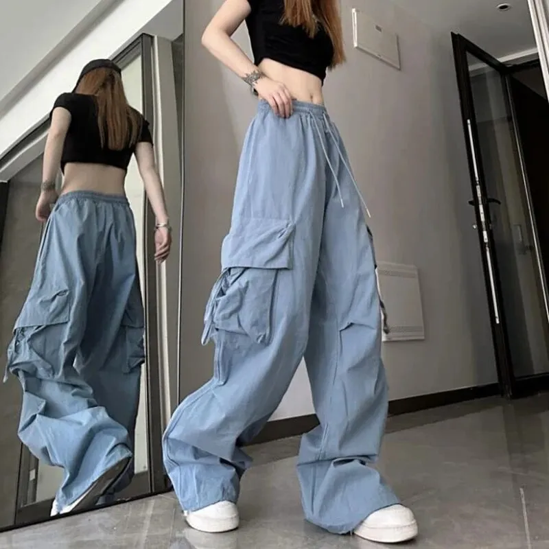 Femke - High-waisted cargo pants for women