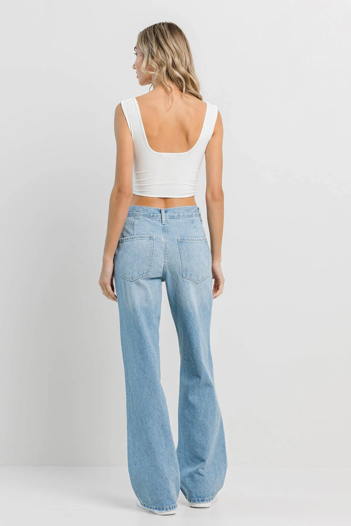 High Rise Straight Jean