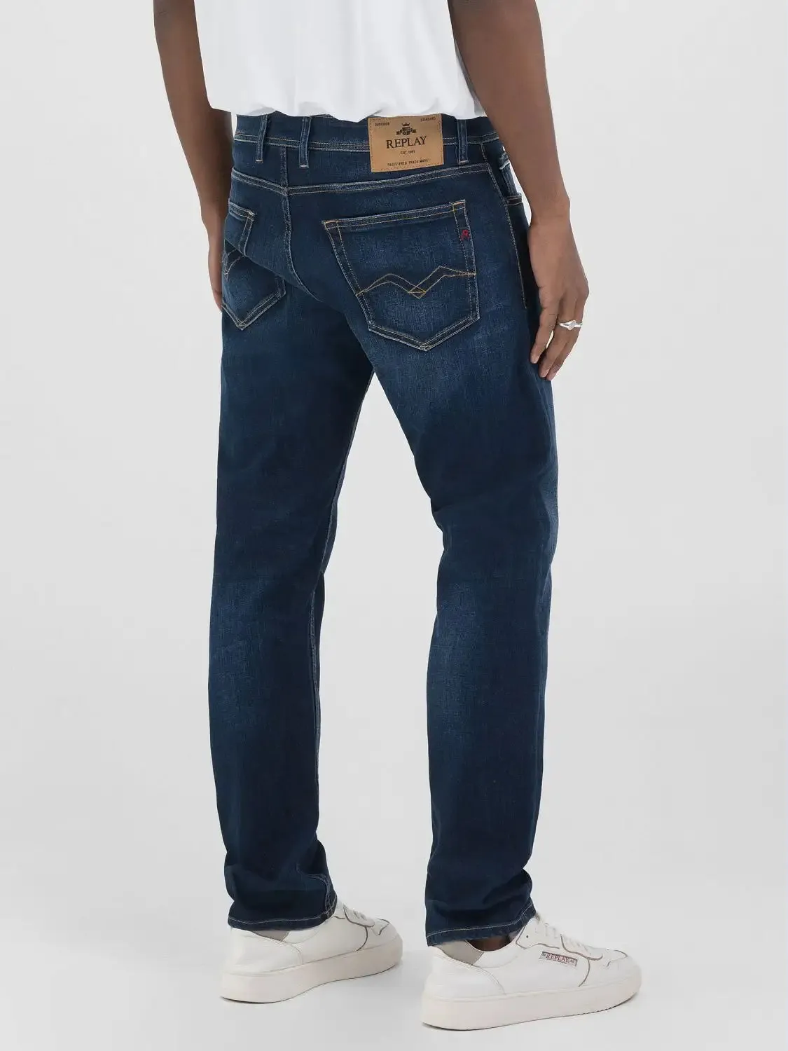 ID24979-Replay Mid Wash Grover Jean