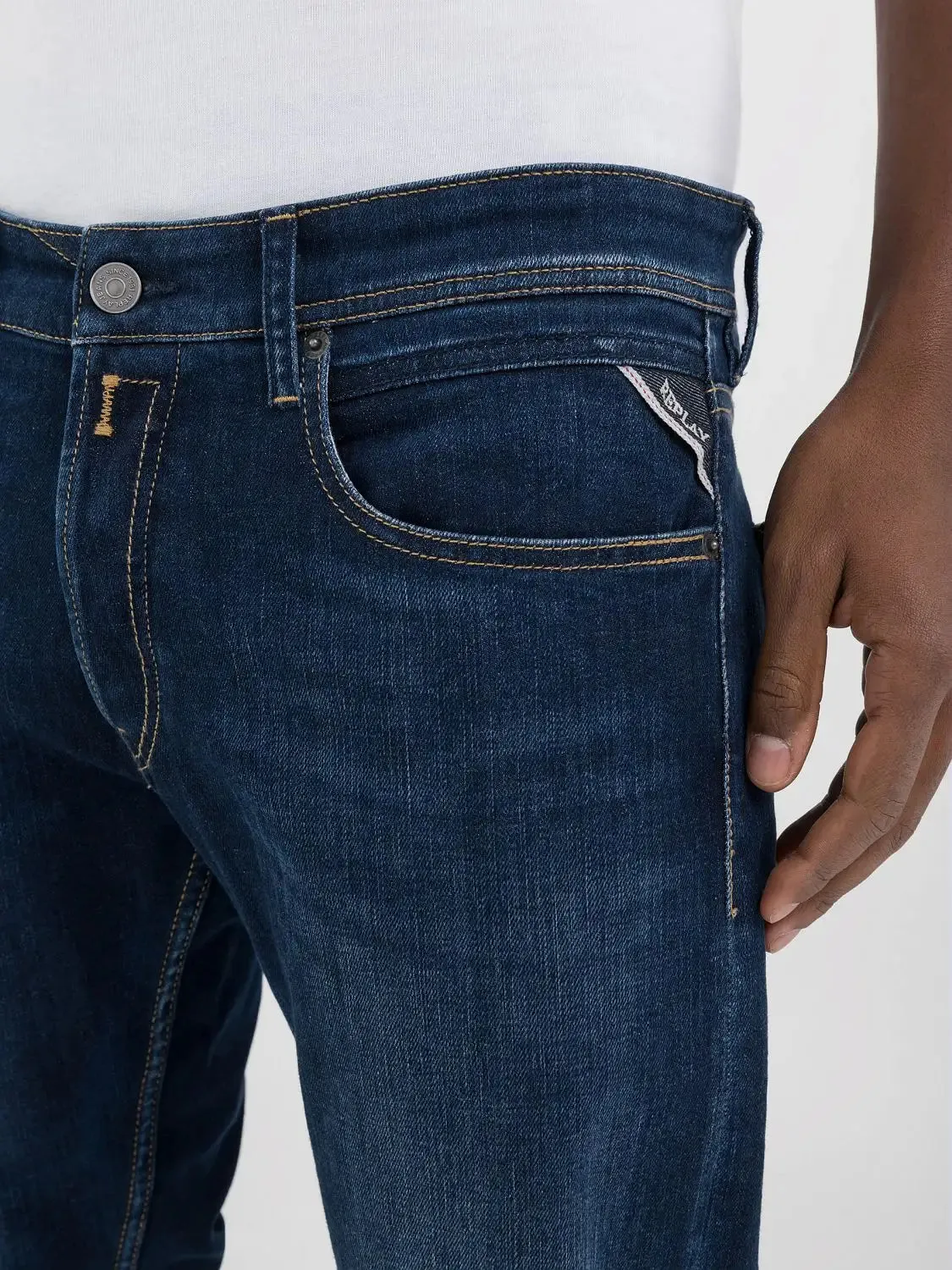 ID24979-Replay Mid Wash Grover Jean