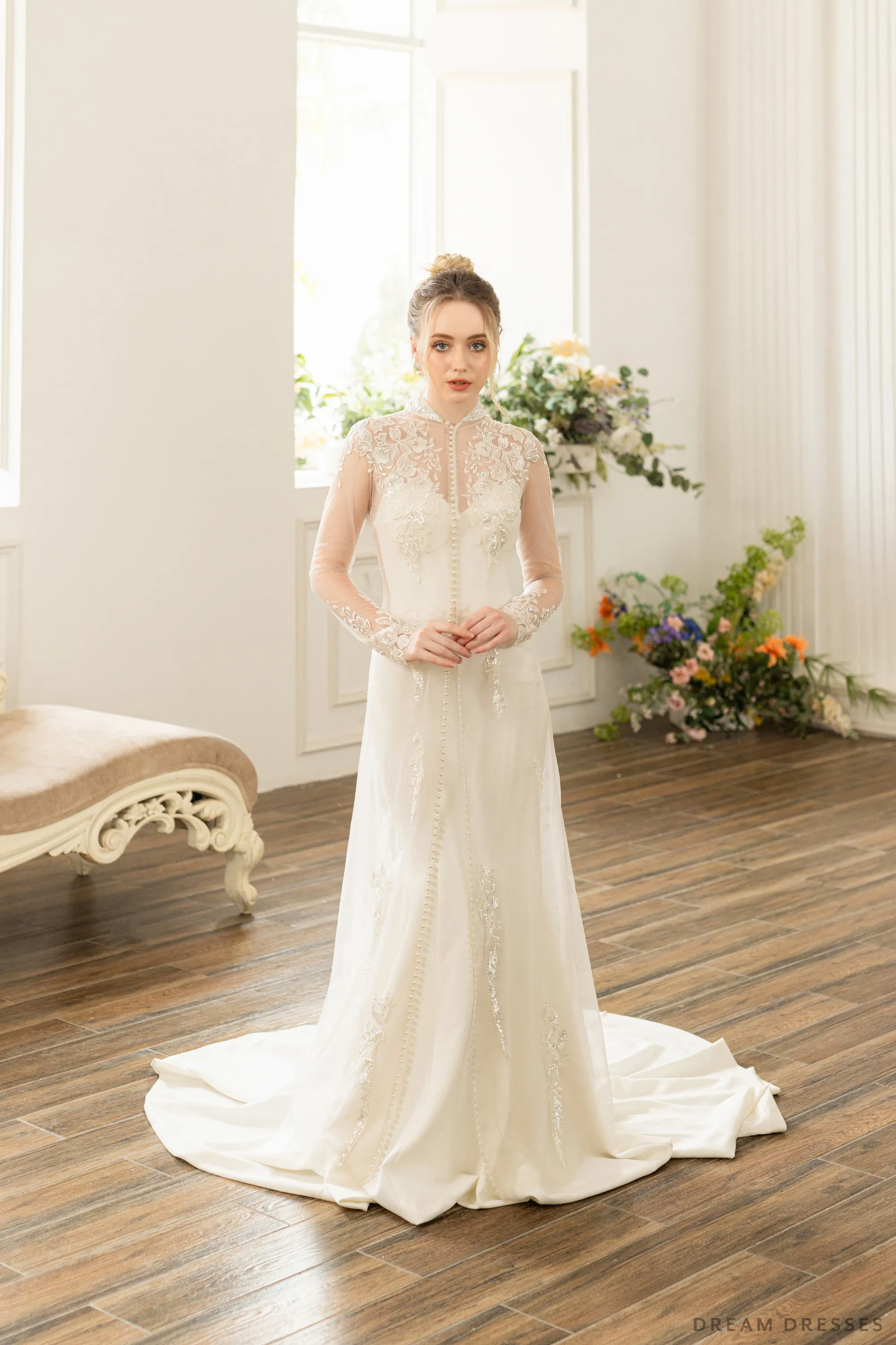 Long Sleeves Bridal Cape with Couture Lace (#SOPHIE)