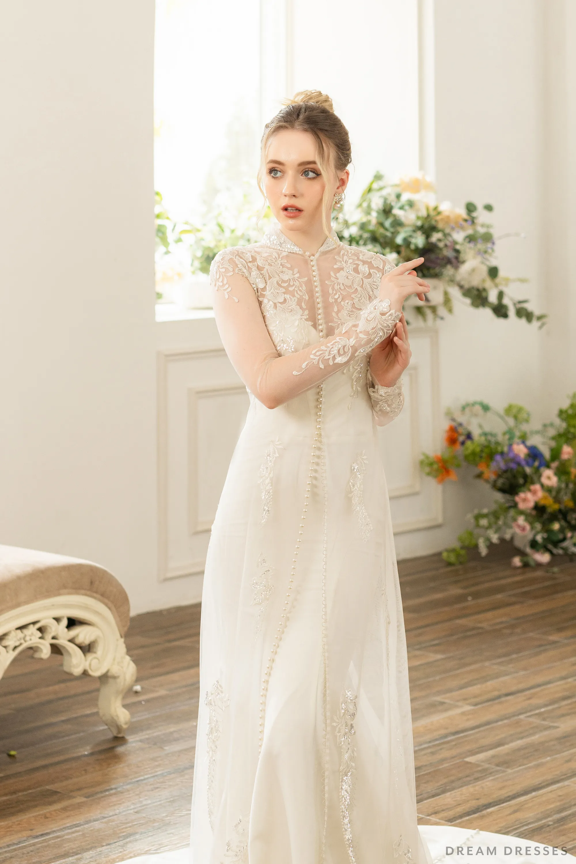 Long Sleeves Bridal Cape with Couture Lace (#SOPHIE)