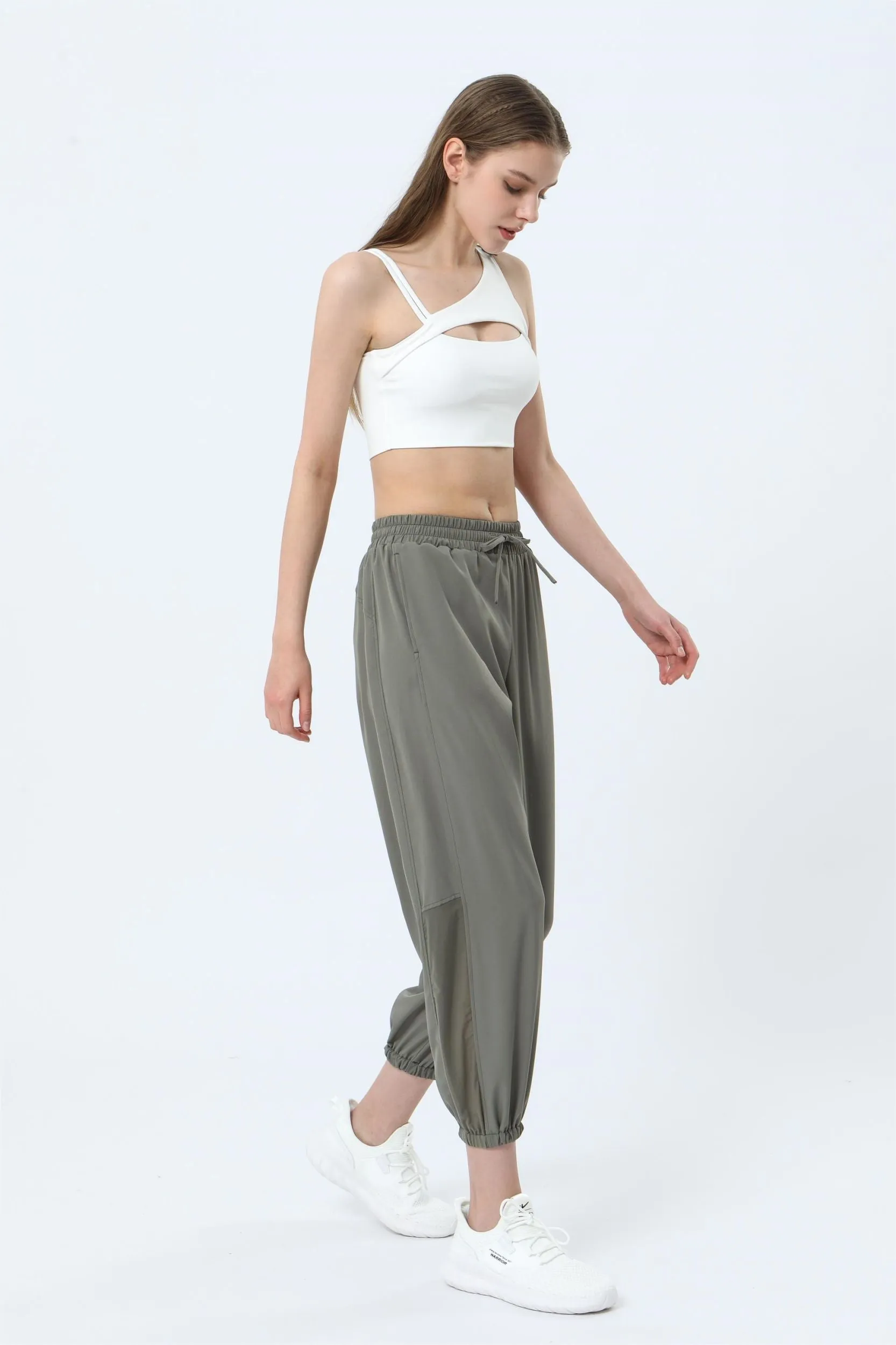 Mesh Panel Jogger Pants