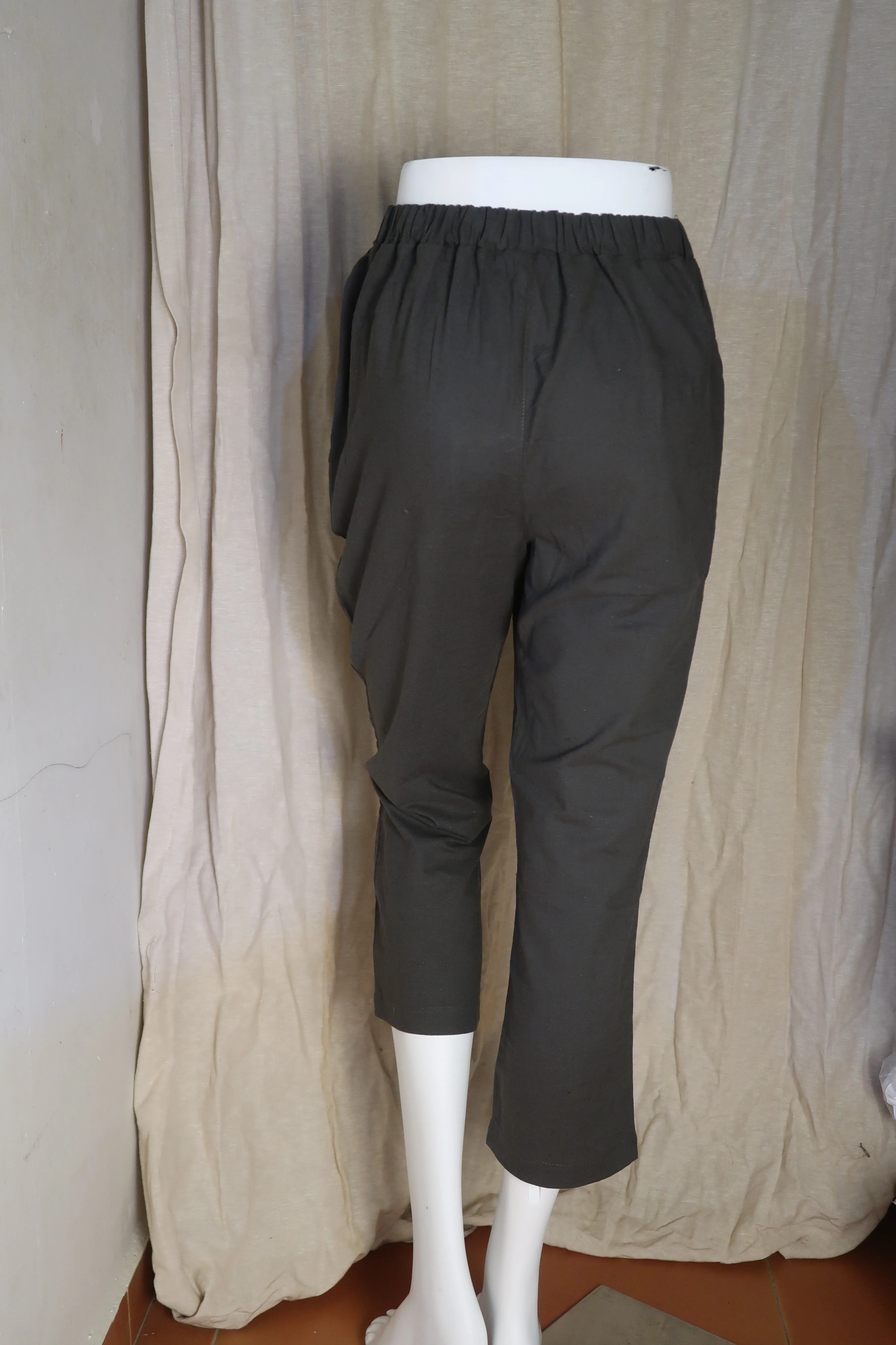 Plain Lady Long Pants.