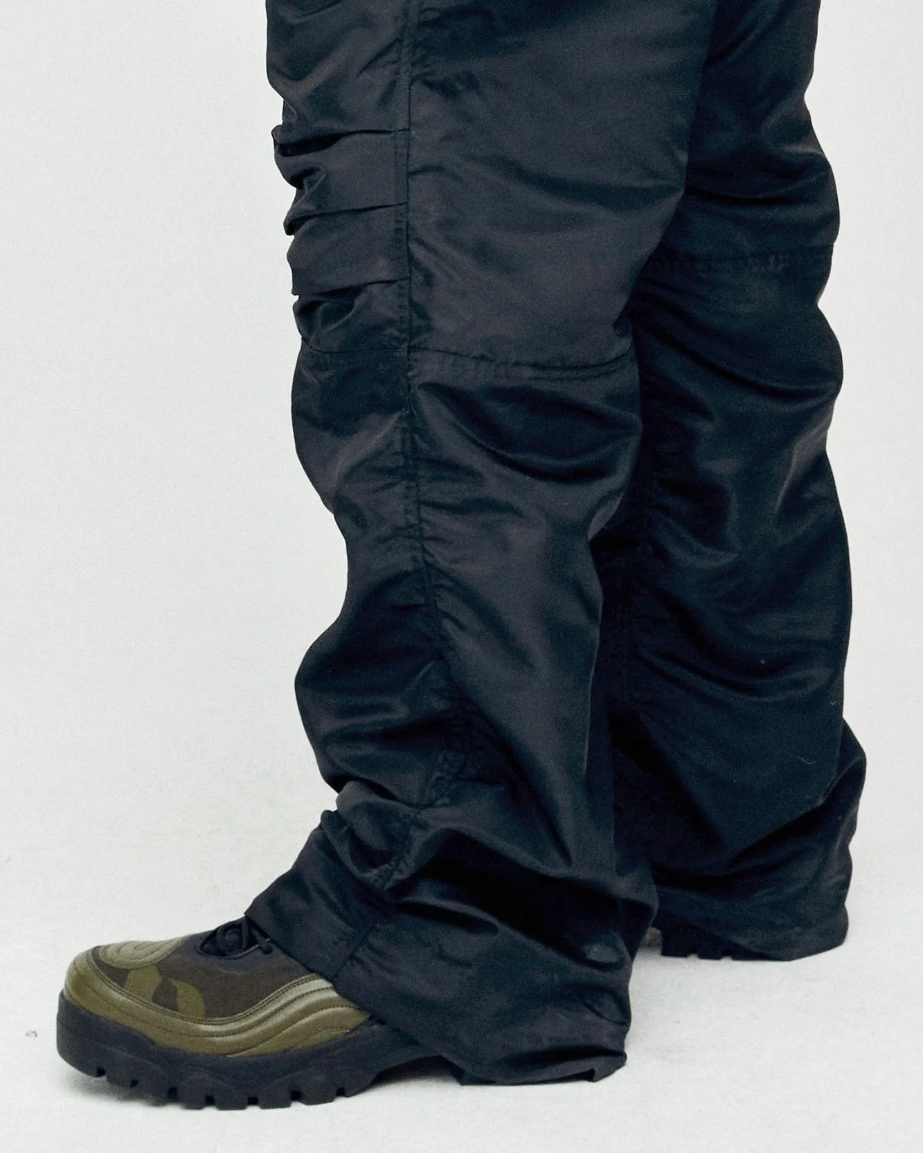 POCKET BAG CARGO PANTS apa744m(BLACK)