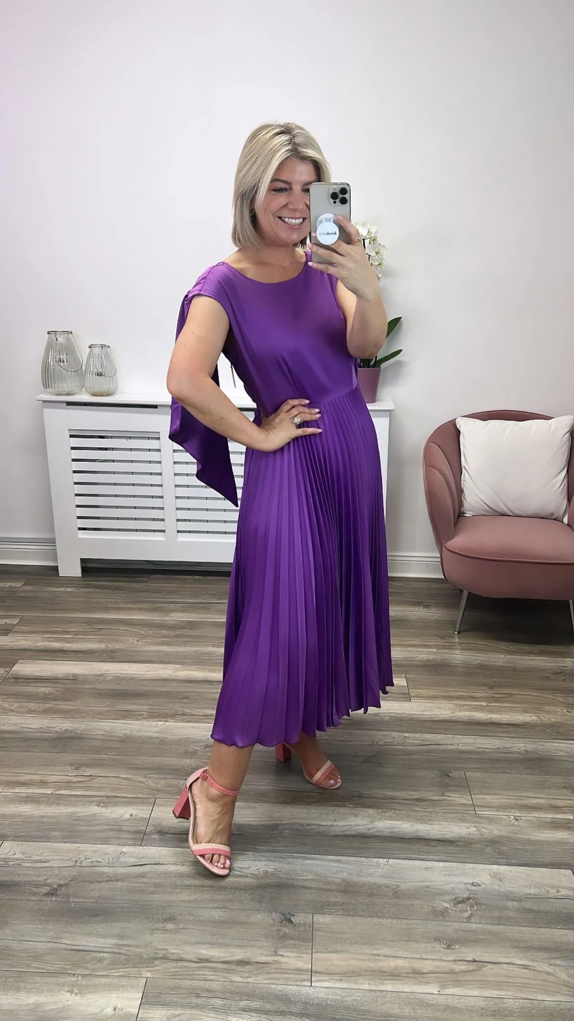 THE HEATHER CAPE DRESS (PURPLE)